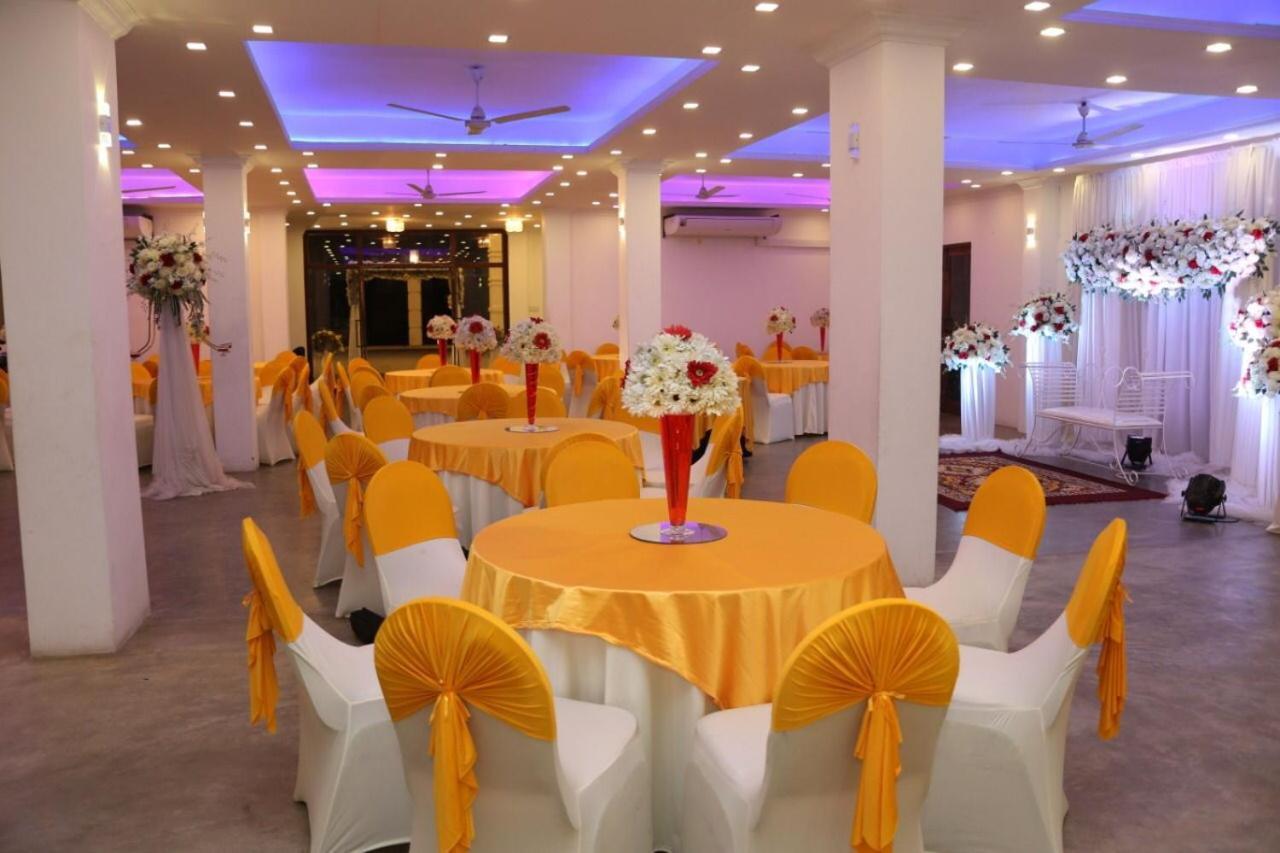 Athkandura Hotel Habarana Bagian luar foto
