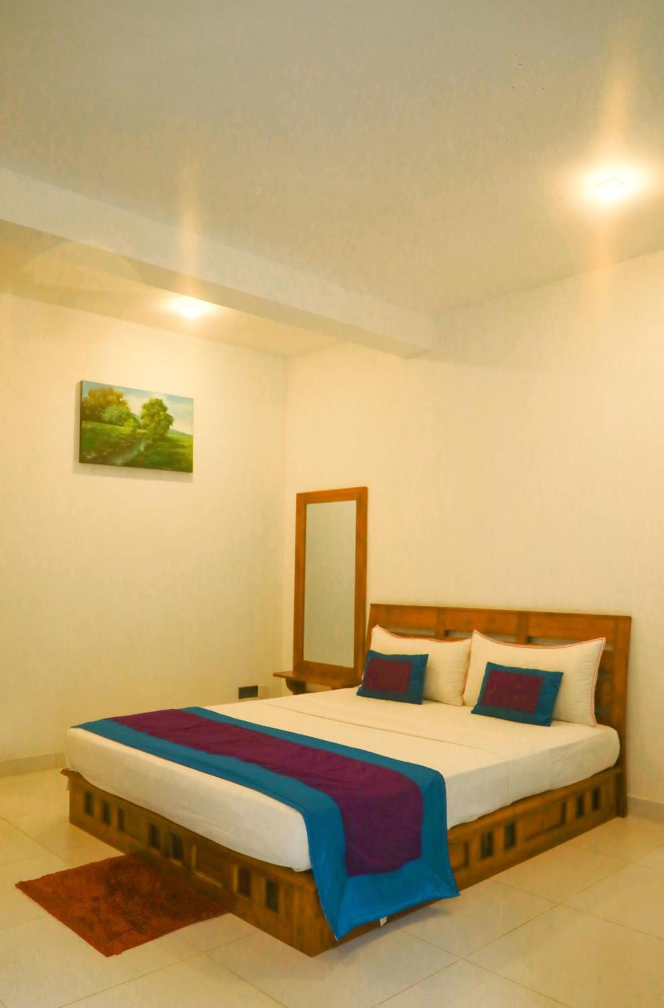 Athkandura Hotel Habarana Bagian luar foto